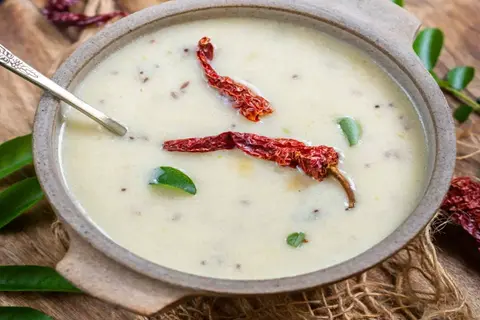 Traditional Kadhi (દેશી કઢી)